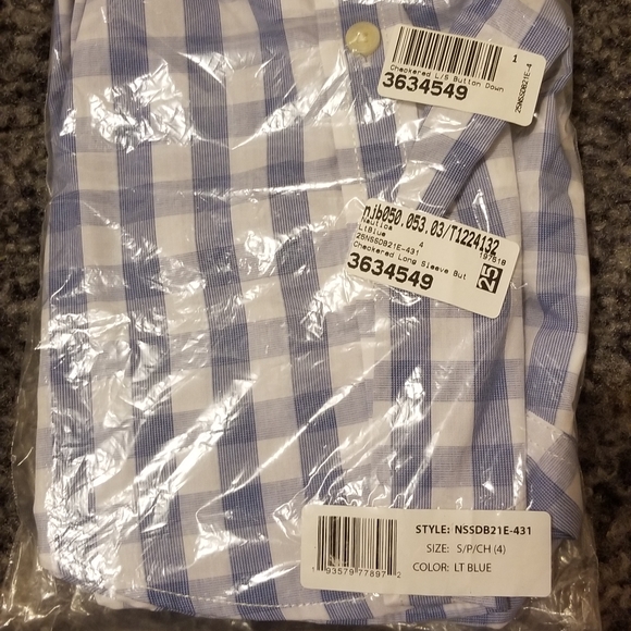 Nautica Checkered long sleeve button down - Picture 6 of 7